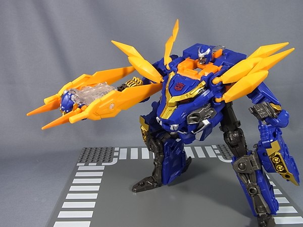  Takara TomyTransformers Go G05 Gekisoumaru Images Gallery Demos Light Up Features Image  (16 of 16)